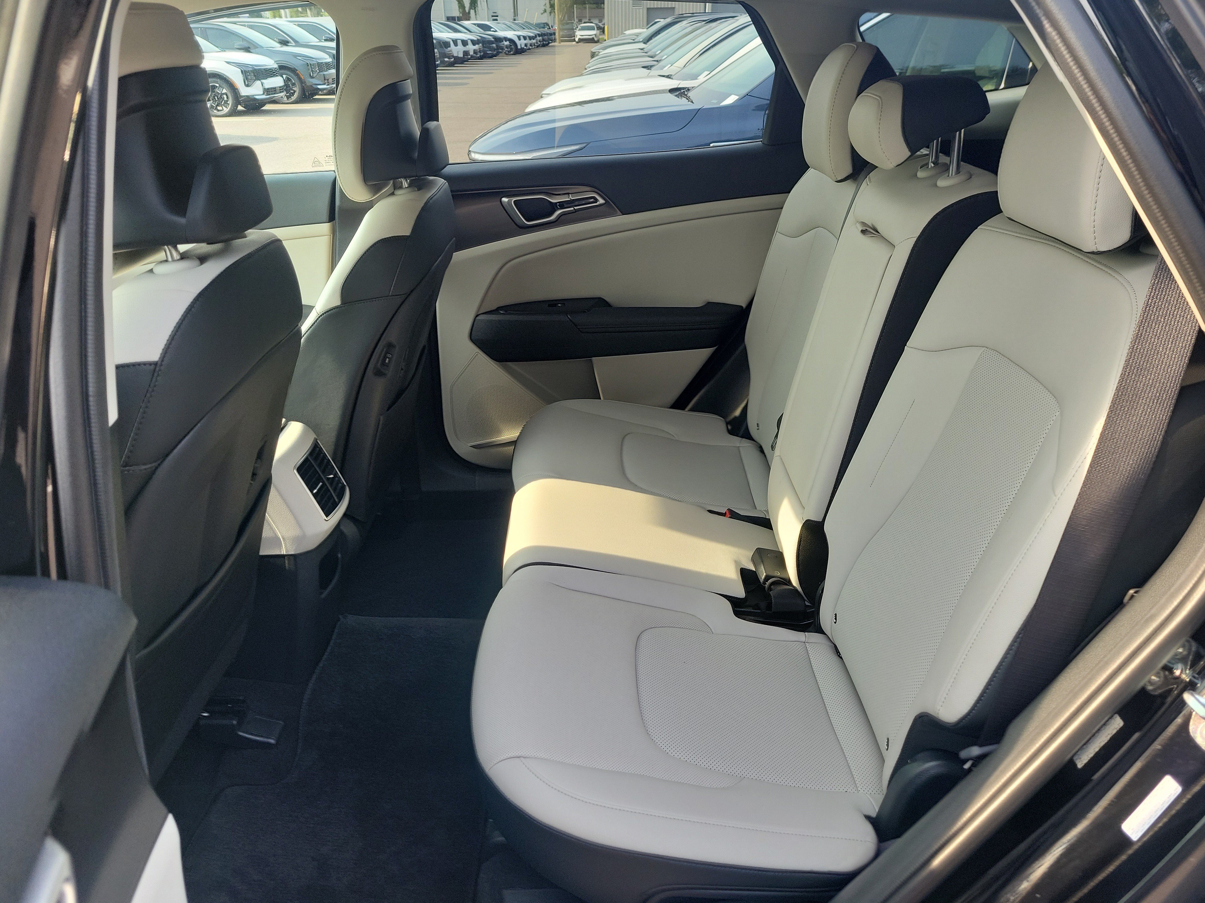 Certified 2024 Kia Sportage EX FWD image 15