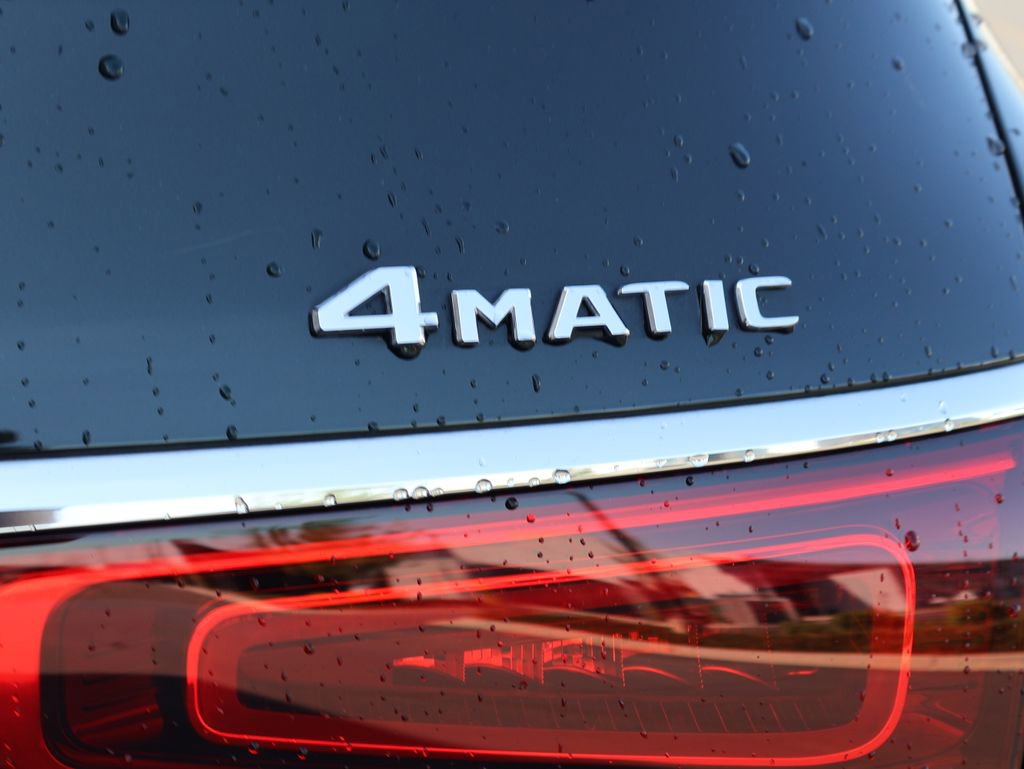 Certified 2021 Mercedes-Benz GLS 450 4MATIC image 9