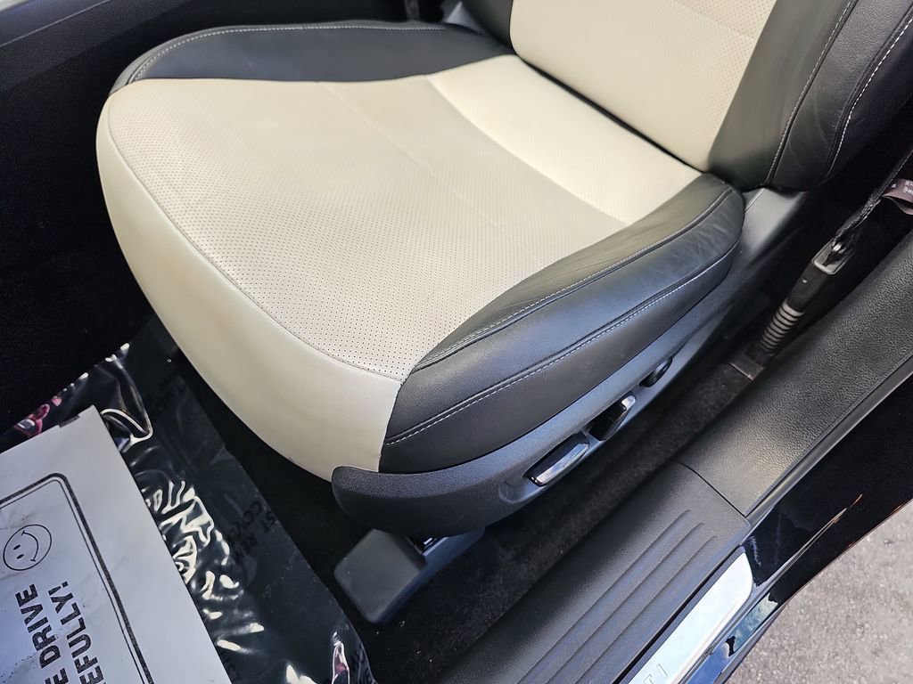 Used 2025 INFINITI QX55 Essential image 33