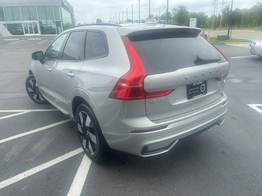 Used 2024 Volvo XC60 T8 Plus w/ Protection Package Premier AWD/4WD image 5