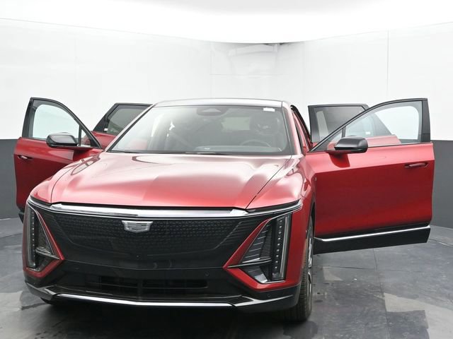 New 2025 Cadillac Lyriq Sport image 49
