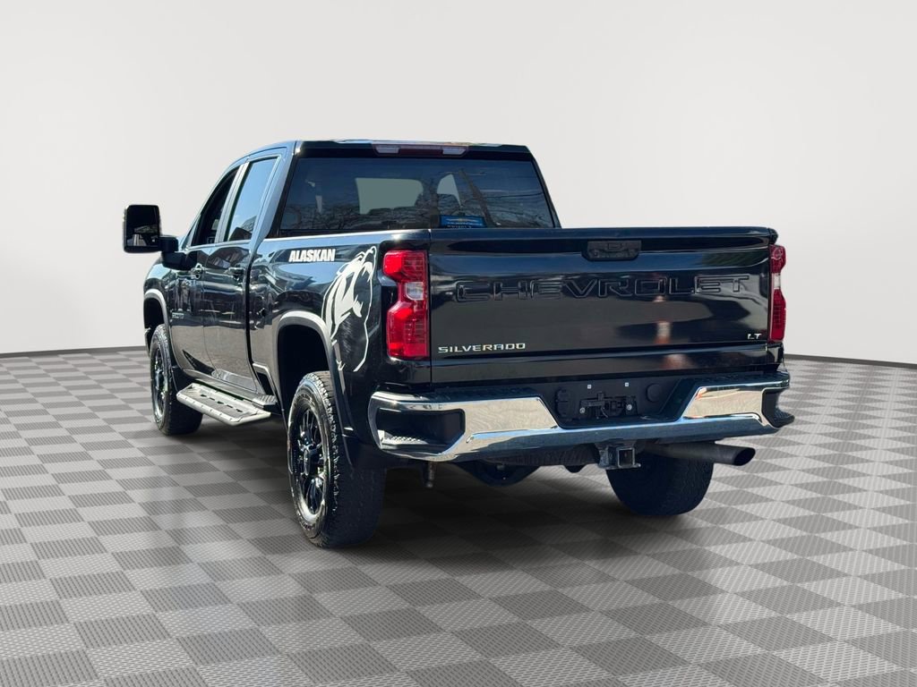 Used 2022 Chevrolet Silverado 3500 LT w/ Convenience Package AWD/4WD image 6