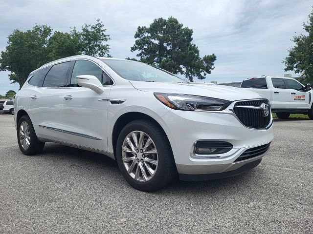 Used 2019 Buick Enclave Essence FWD image 1