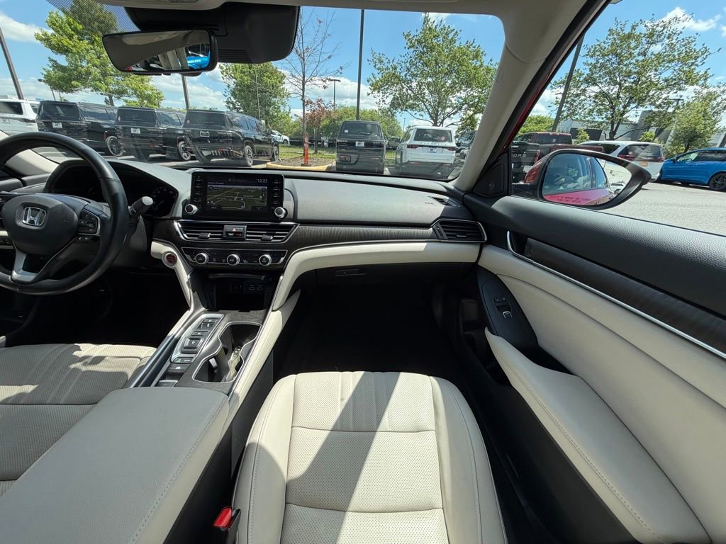 Used 2022 Honda Accord Touring image 18