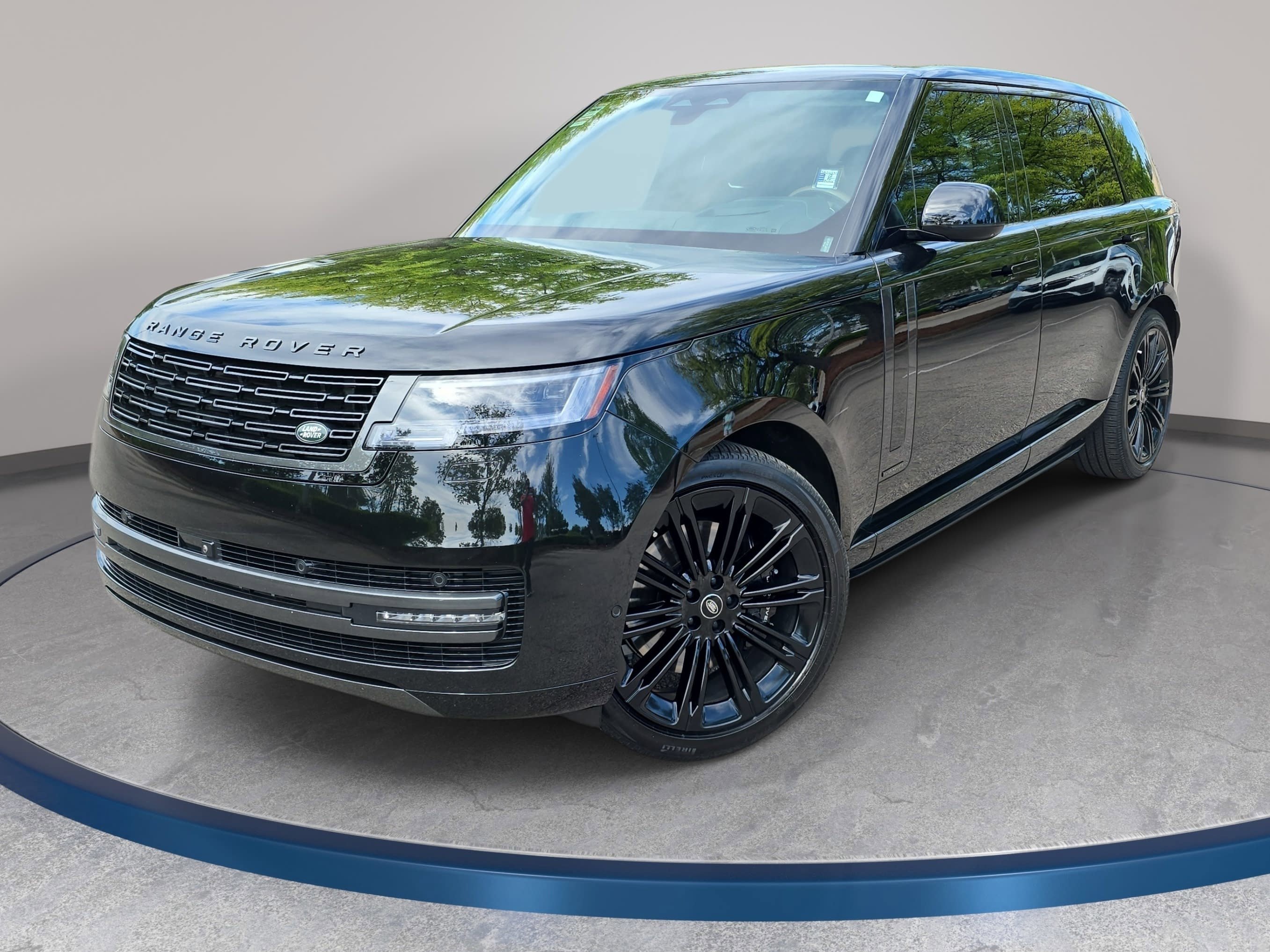 Certified 2025 Land Rover Range Rover Long Wheelbase Autobiography AWD/4WD image 1