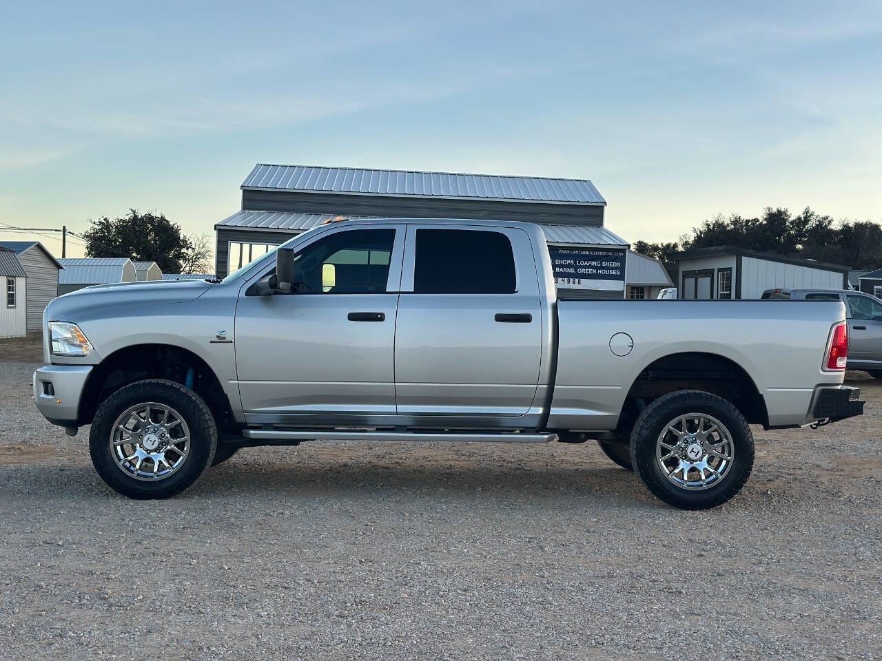 Used 2016 RAM 2500 Tradesman w/ Chrome Appearance Group image 2