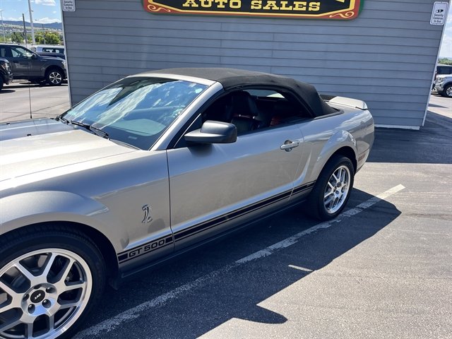 Used 2008 Ford Mustang Shelby GT500 RWD image 32
