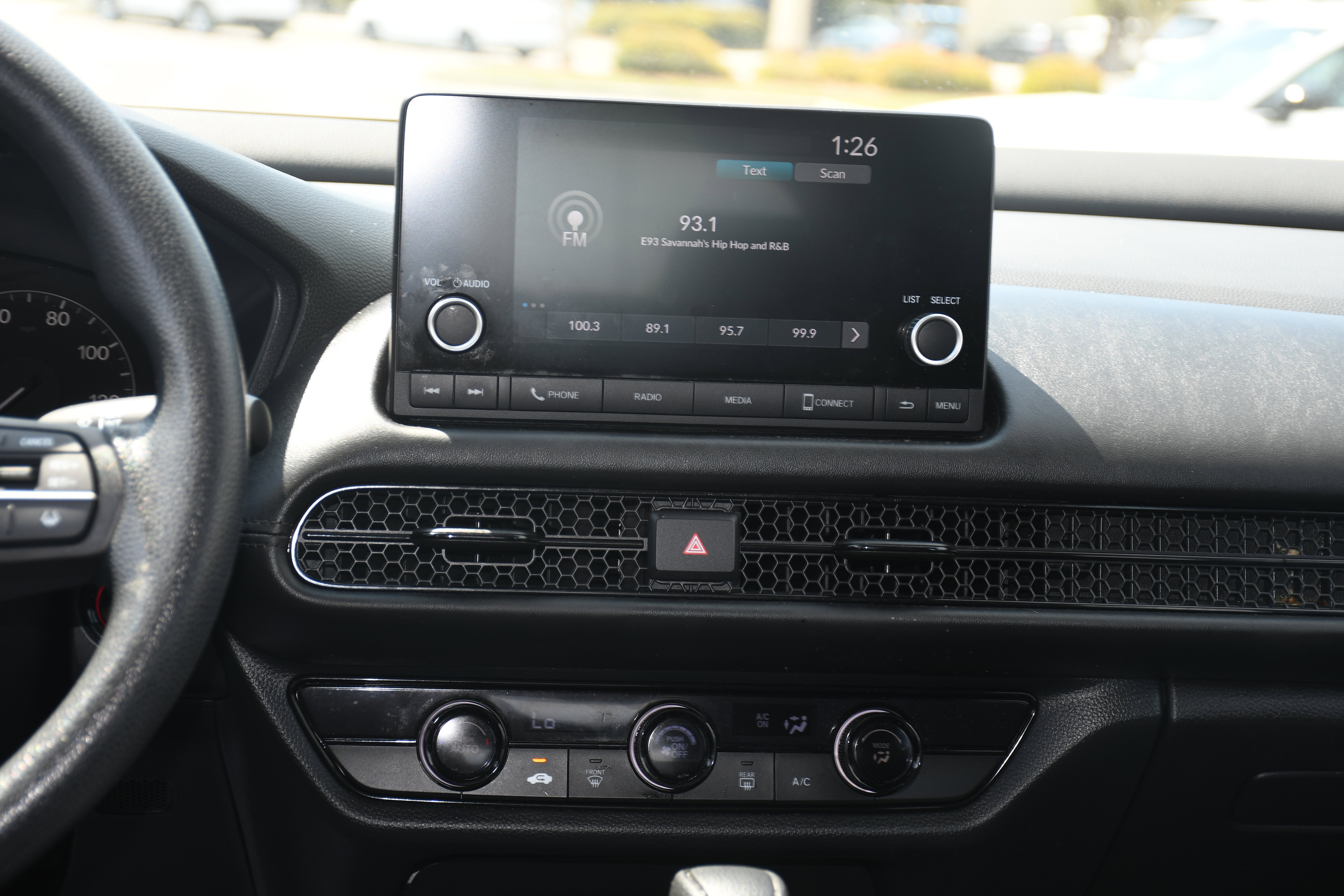 Used 2024 Honda HR-V LX image 15