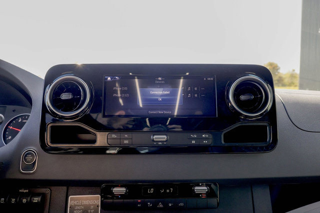 Used 2025 Mercedes-Benz Sprinter 2500 image 85