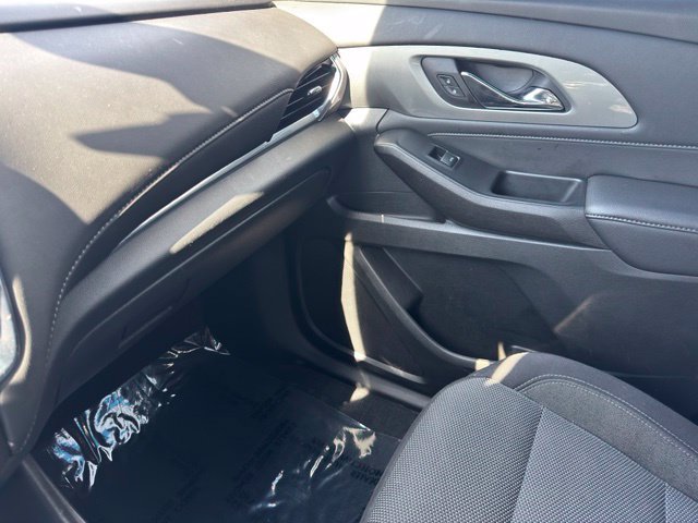 Certified 2023 Chevrolet Traverse LT w/ LPO, Floor Liner Package AWD/4WD image 28