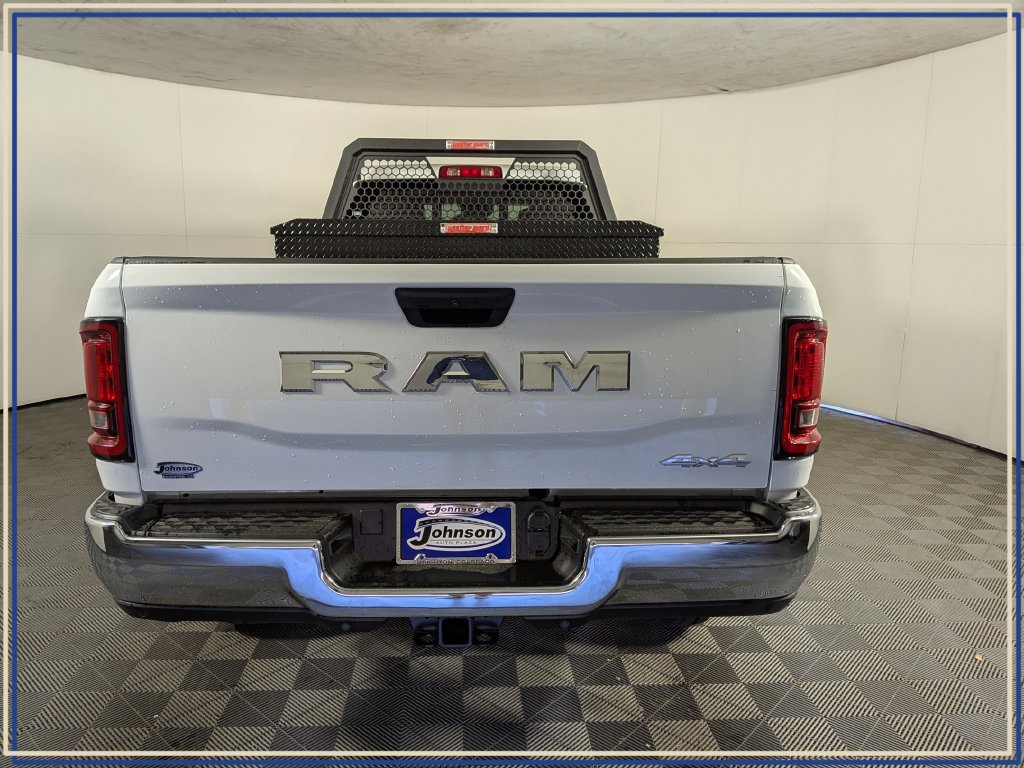 New 2026 RAM 2500 Tradesman AWD/4WD image 8