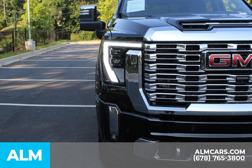 Used 2024 GMC Sierra 3500 Denali w/ Denali Reserve Package image 12