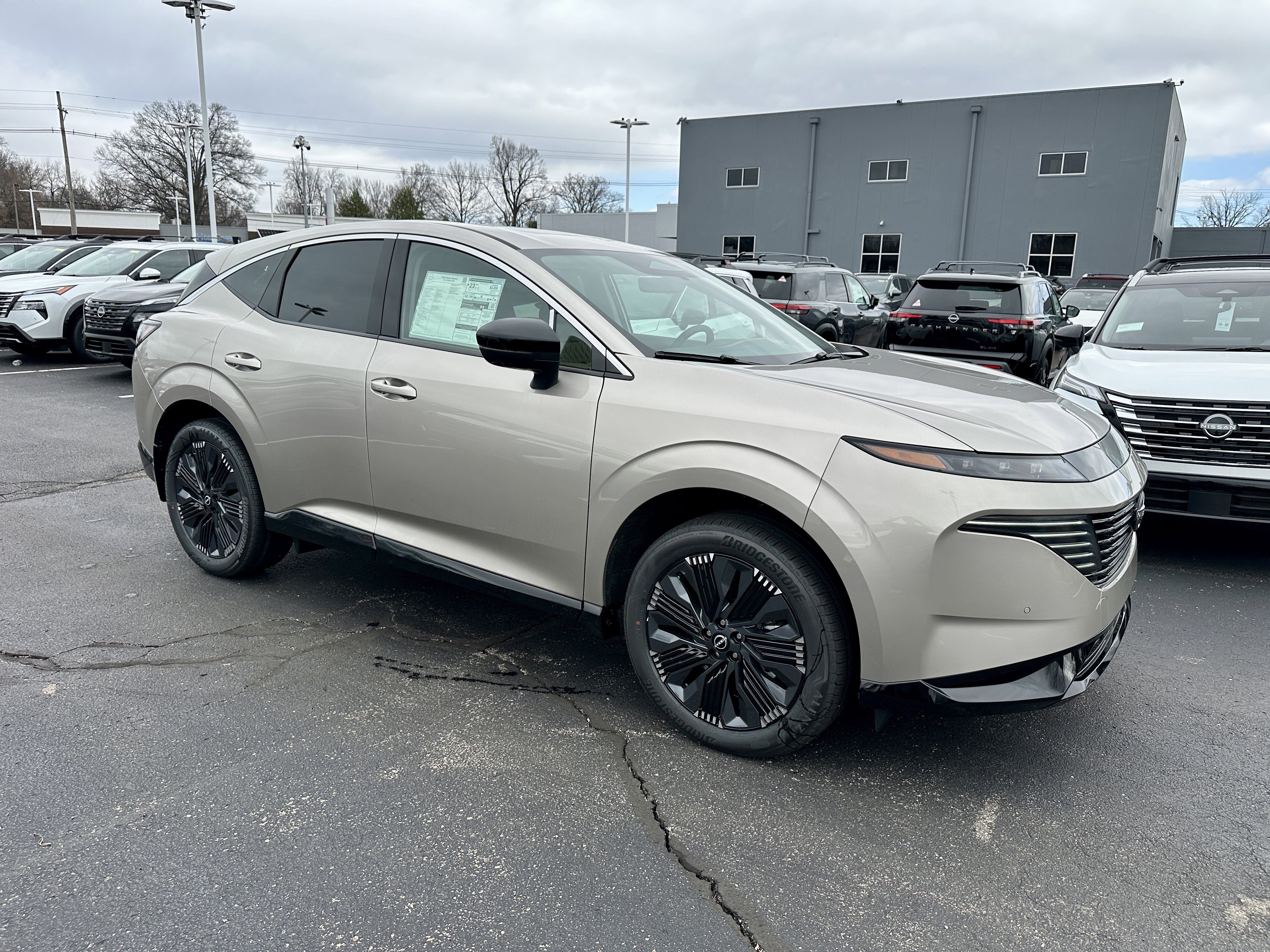 New 2026 Nissan Murano Platinum image 1