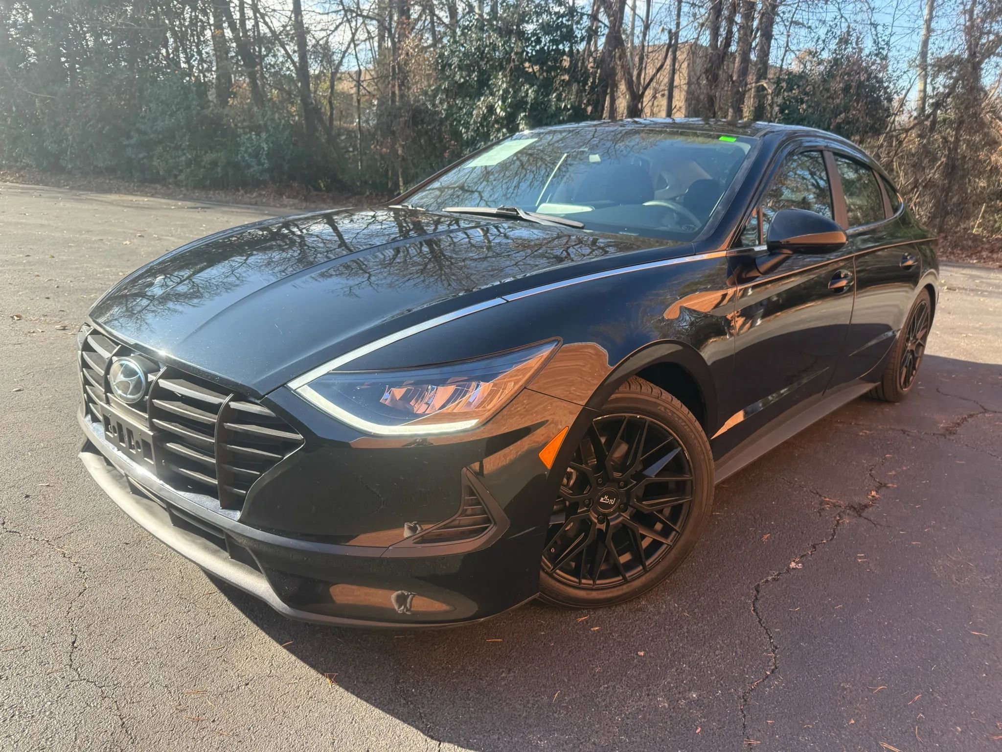 Used 2020 Hyundai Sonata SE w/ Cargo Package image 3