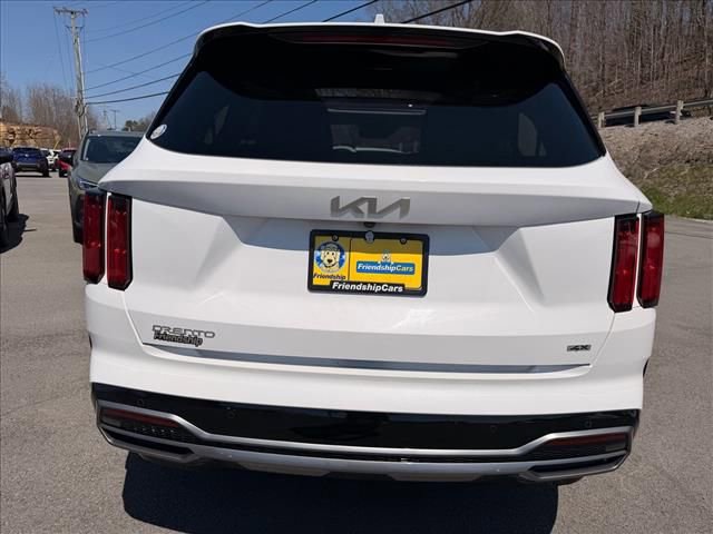 Used 2023 Kia Sorento SX image 13