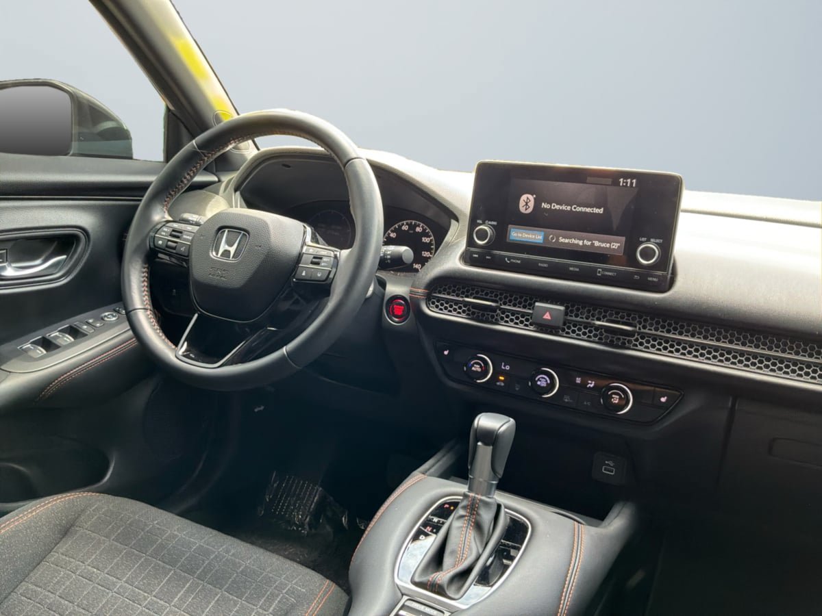 Used 2025 Honda HR-V Sport image 14