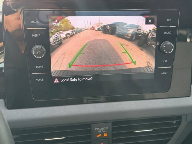 Used 2025 Volkswagen Jetta SE w/ Sunroof Package FWD image 20