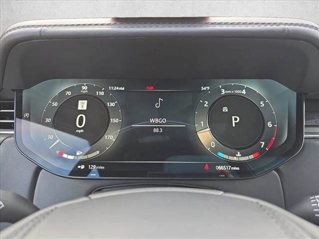 Used 2023 Land Rover Range Rover Long Wheelbase SE image 21