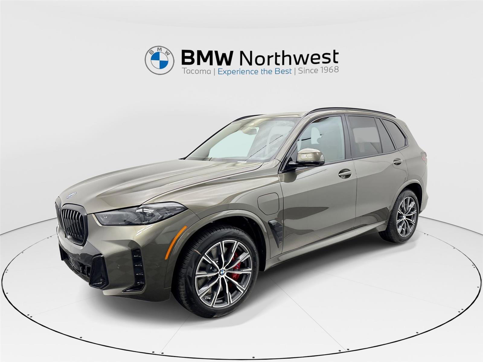 New 2026 BMW X5 xDrive50e image 1