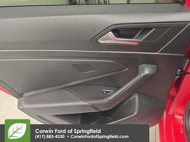 Used 2021 Volkswagen Jetta S image 17