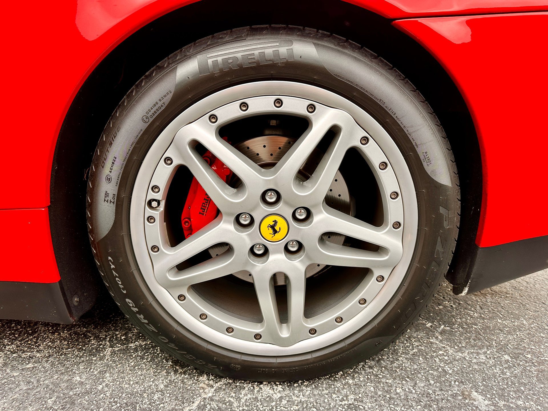 Used 2005 Ferrari 612 Scaglietti RWD image 17