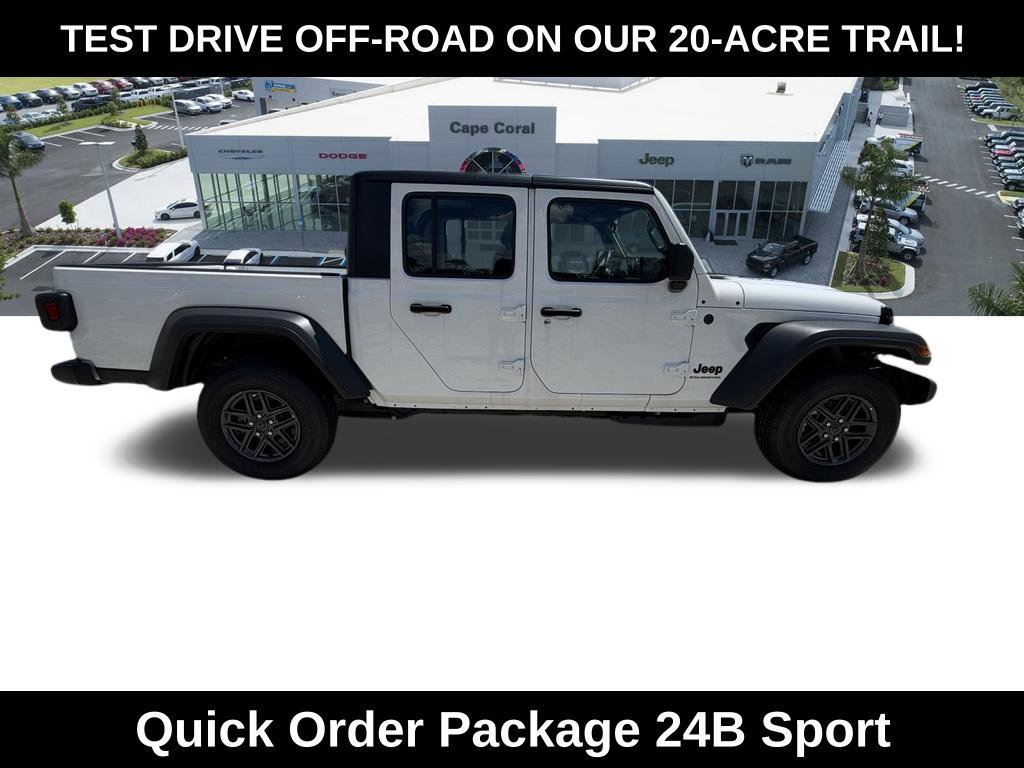 New 2026 Jeep Gladiator Sport AWD/4WD image 3