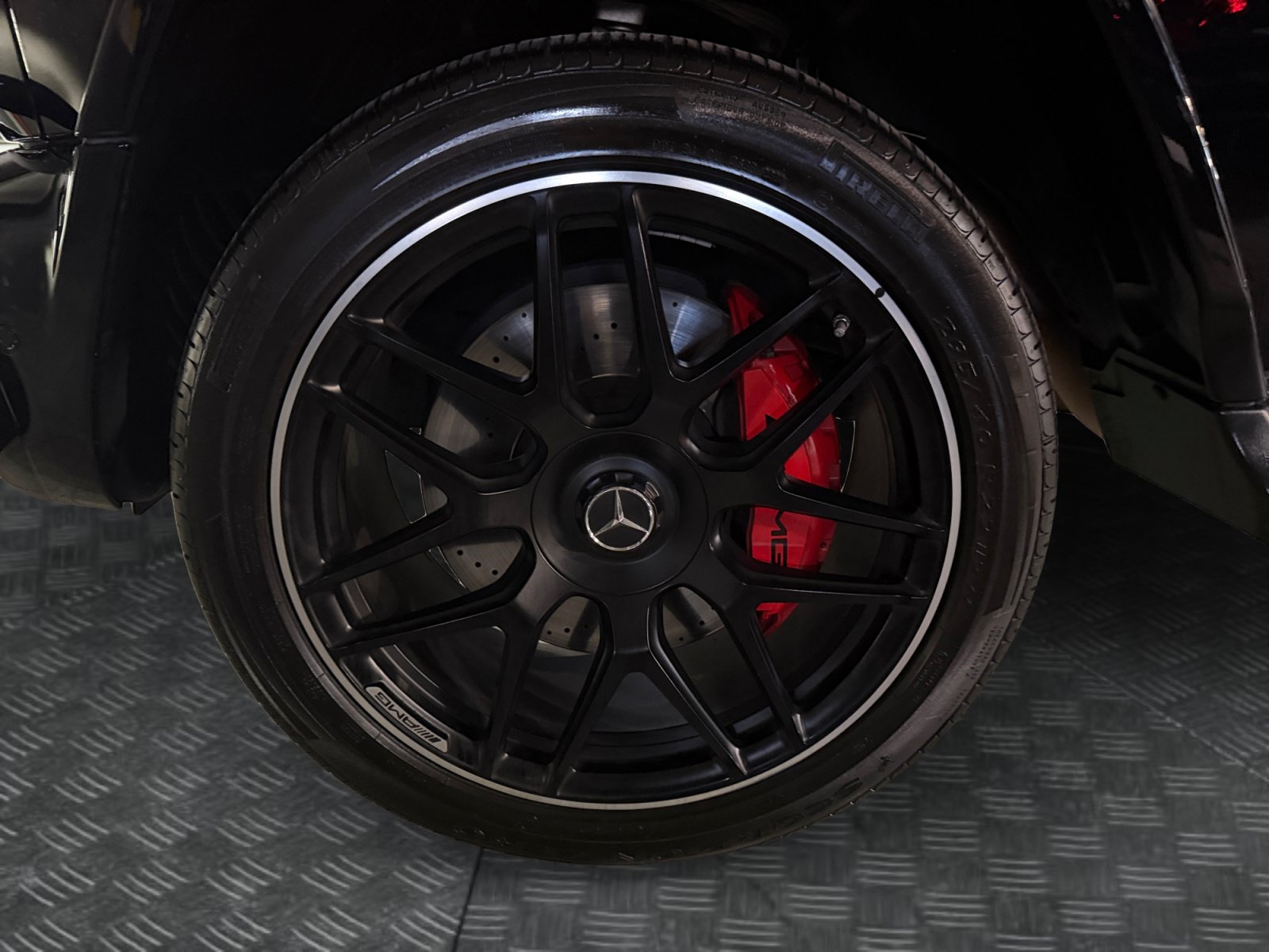 Certified 2022 Mercedes-Benz G 63 AMG 4MATIC image 9