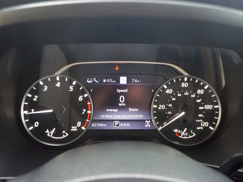 Used 2021 Nissan Titan Platinum Reserve w/ Moonroof Package image 24