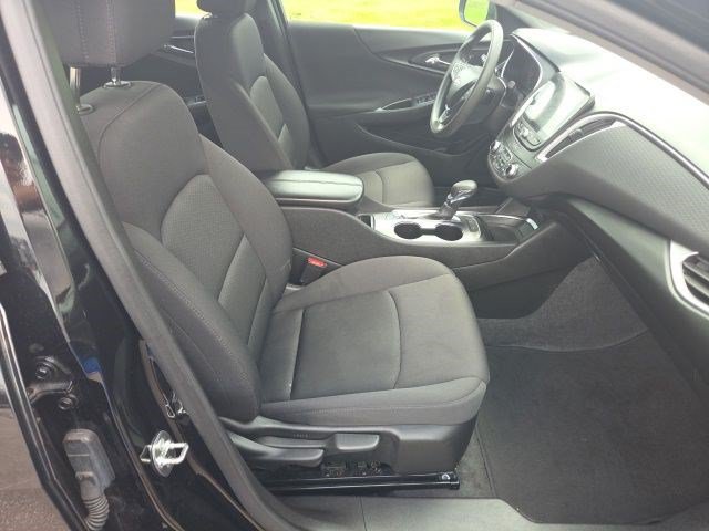 Used 2024 Chevrolet Malibu LT FWD image 38
