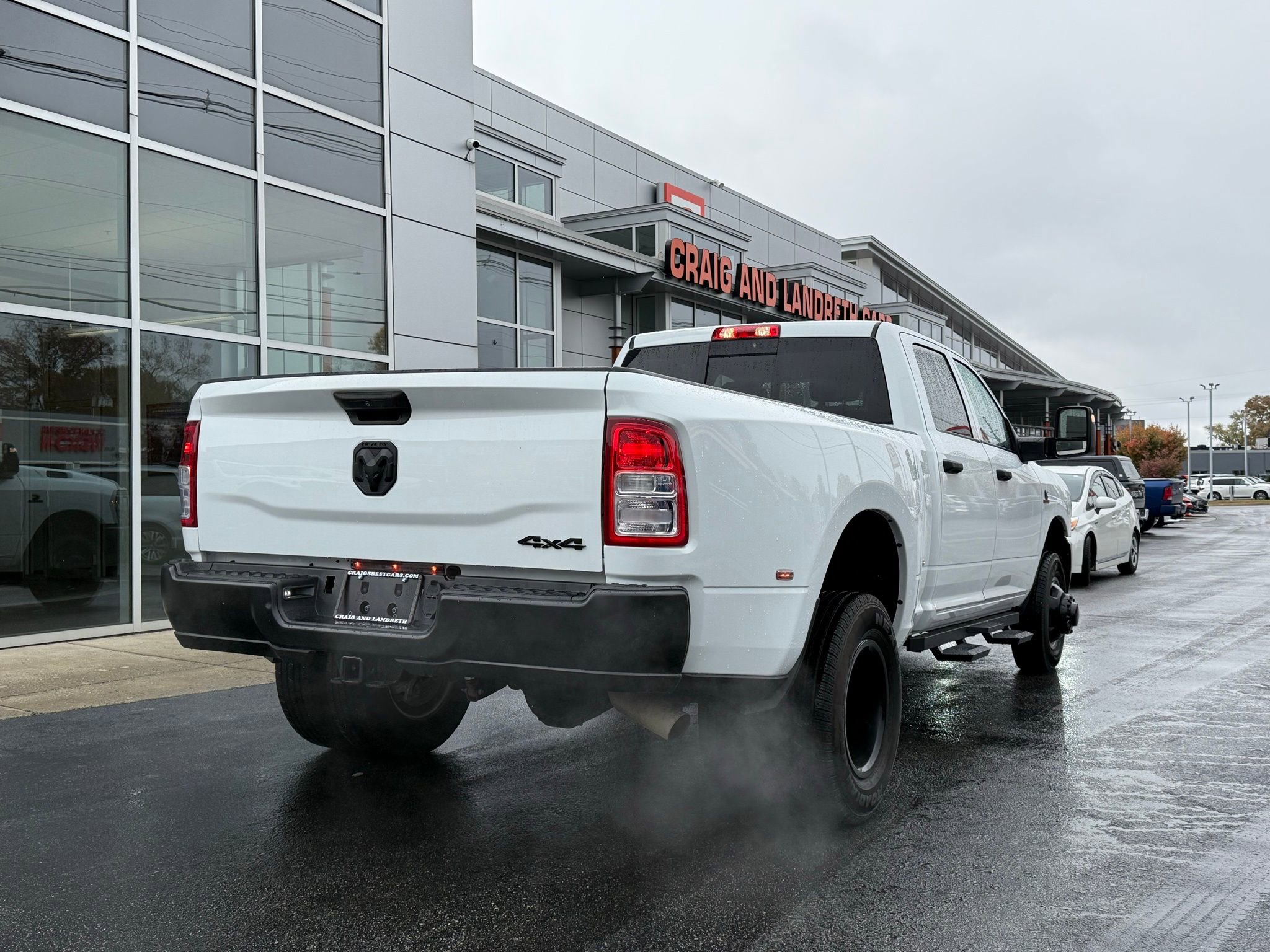 Used 2024 RAM 3500 Tradesman w/ Convenience Group image 4