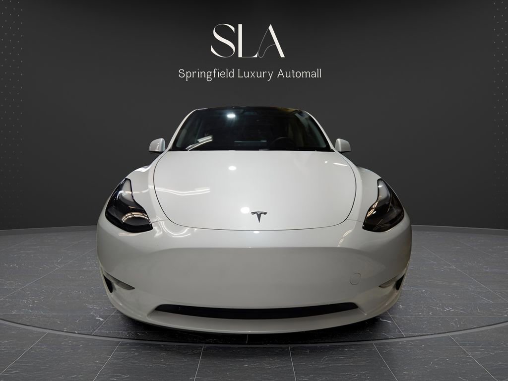 Used 2023 Tesla Model Y Long Range AWD/4WD image 3
