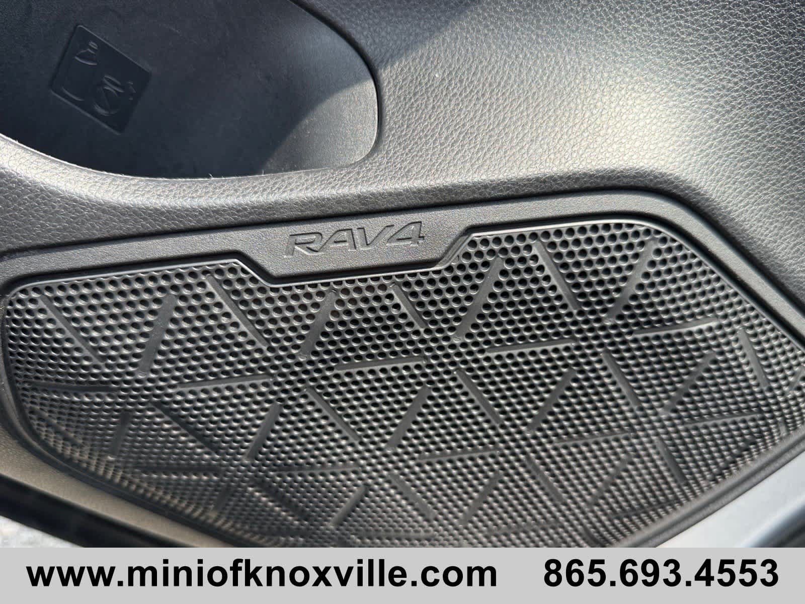 Used 2024 Toyota RAV4 LE AWD/4WD image 16