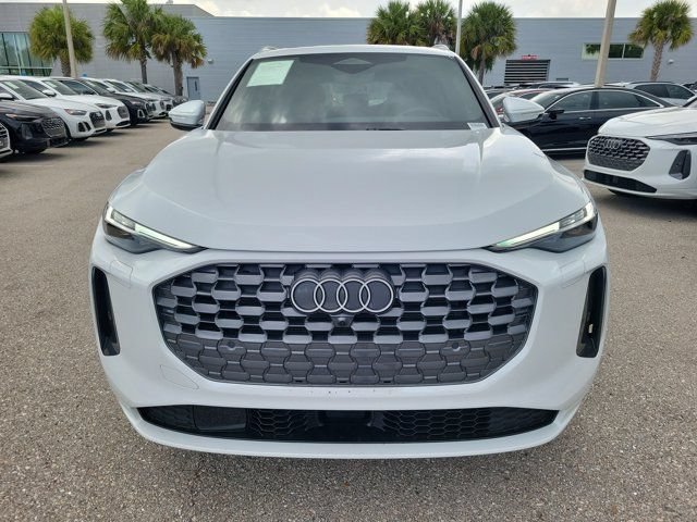 Certified 2025 Audi Q5 Premium Plus w/ Premium Plus AWD/4WD image 3