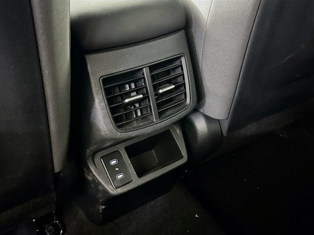 Certified 2025 Kia Seltos LX AWD/4WD image 23