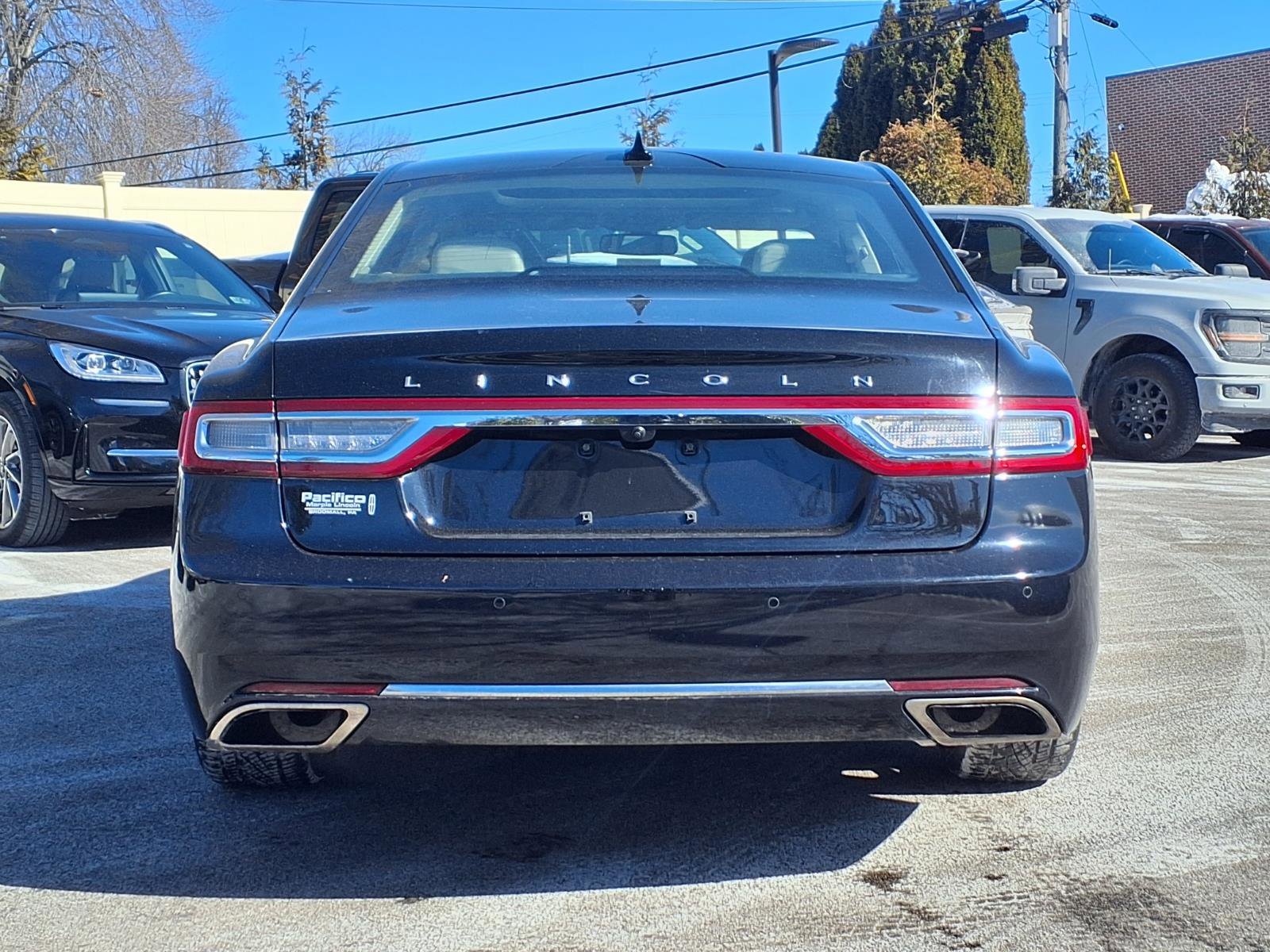 Used 2020 Lincoln Continental Reserve w/ Luxury Package AWD/4WD image 4