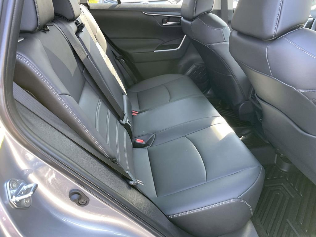 Used 2025 Toyota RAV4 XLE Premium image 46