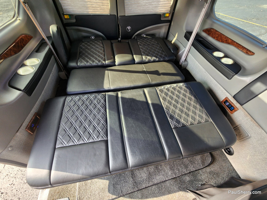 Used 2022 Ford Transit 150 image 32