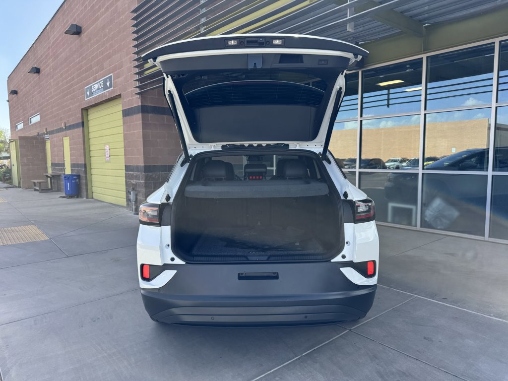 Used 2024 Volkswagen ID.4 S image 38