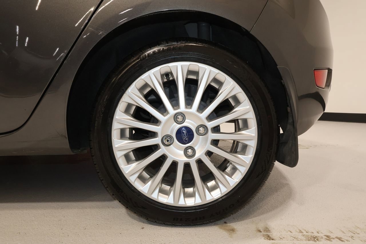 Used 2016 Ford Fiesta Titanium w/ Exterior Protection Package image 20