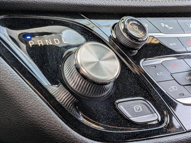 Used 2022 Chrysler Pacifica Limited w/ S Appearance Package image 12