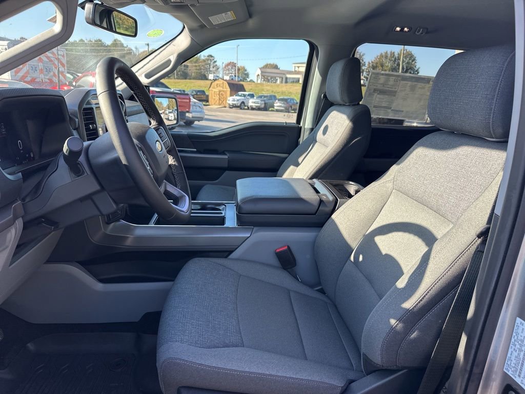 New 2025 Ford F150 XLT w/ Equipment Group 302A MID image 19