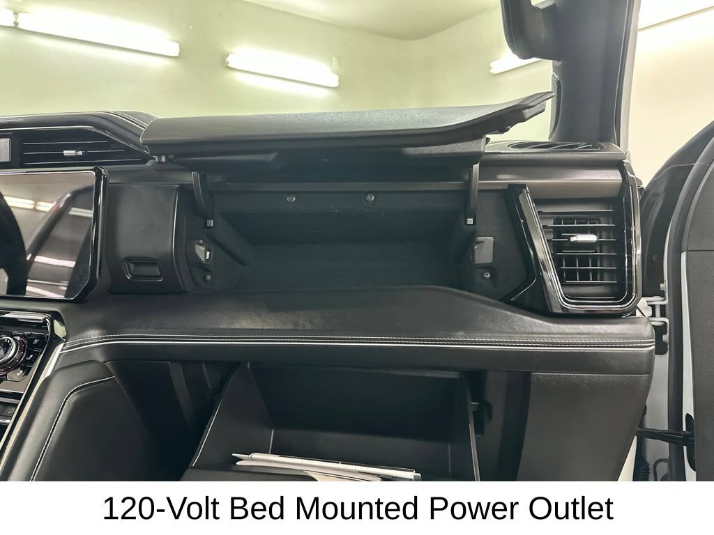 Used 2025 GMC Sierra 2500 AT4X AWD/4WD image 25