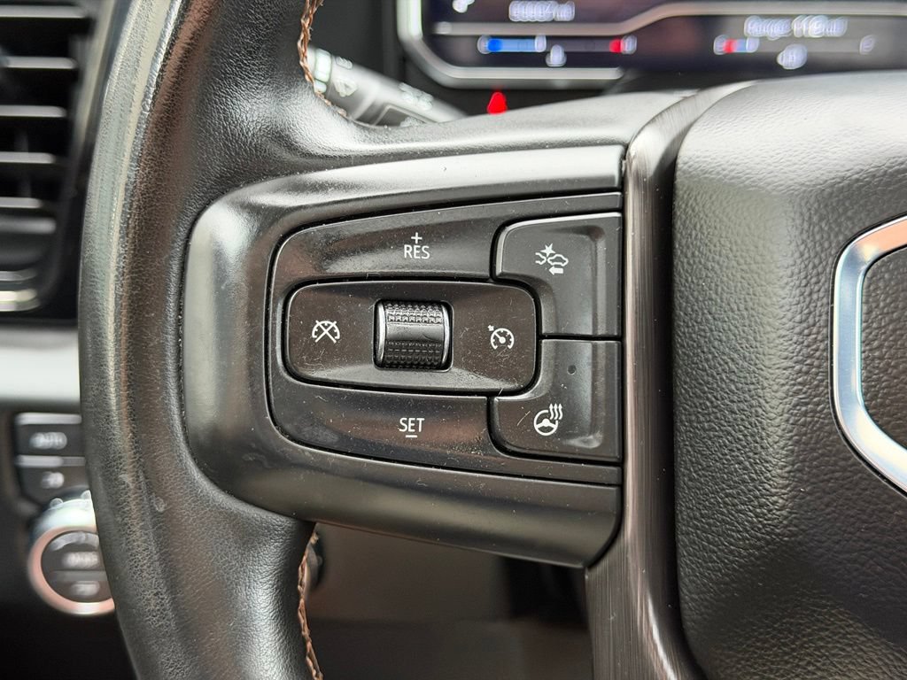 Used 2024 GMC Sierra 2500 AT4 w/ Technology Package AWD/4WD image 18
