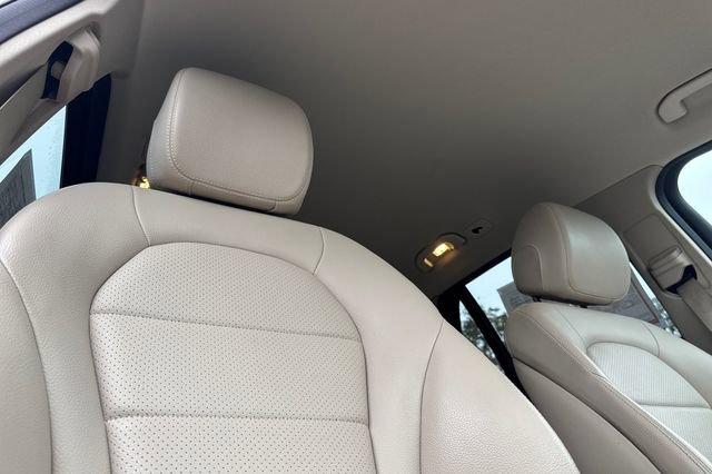 Used 2022 Mercedes-Benz GLC 300 image 20