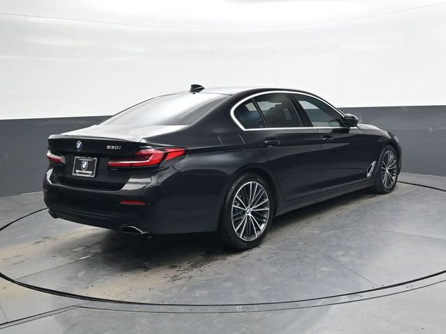 Used 2023 BMW 530i image 4
