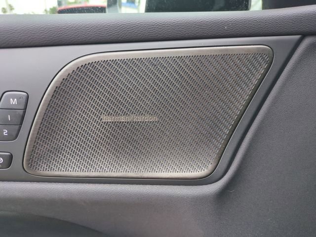 Certified 2025 Volvo S60 B5 Plus image 25