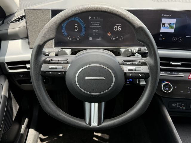 Used 2025 Hyundai Sonata SEL FWD image 14