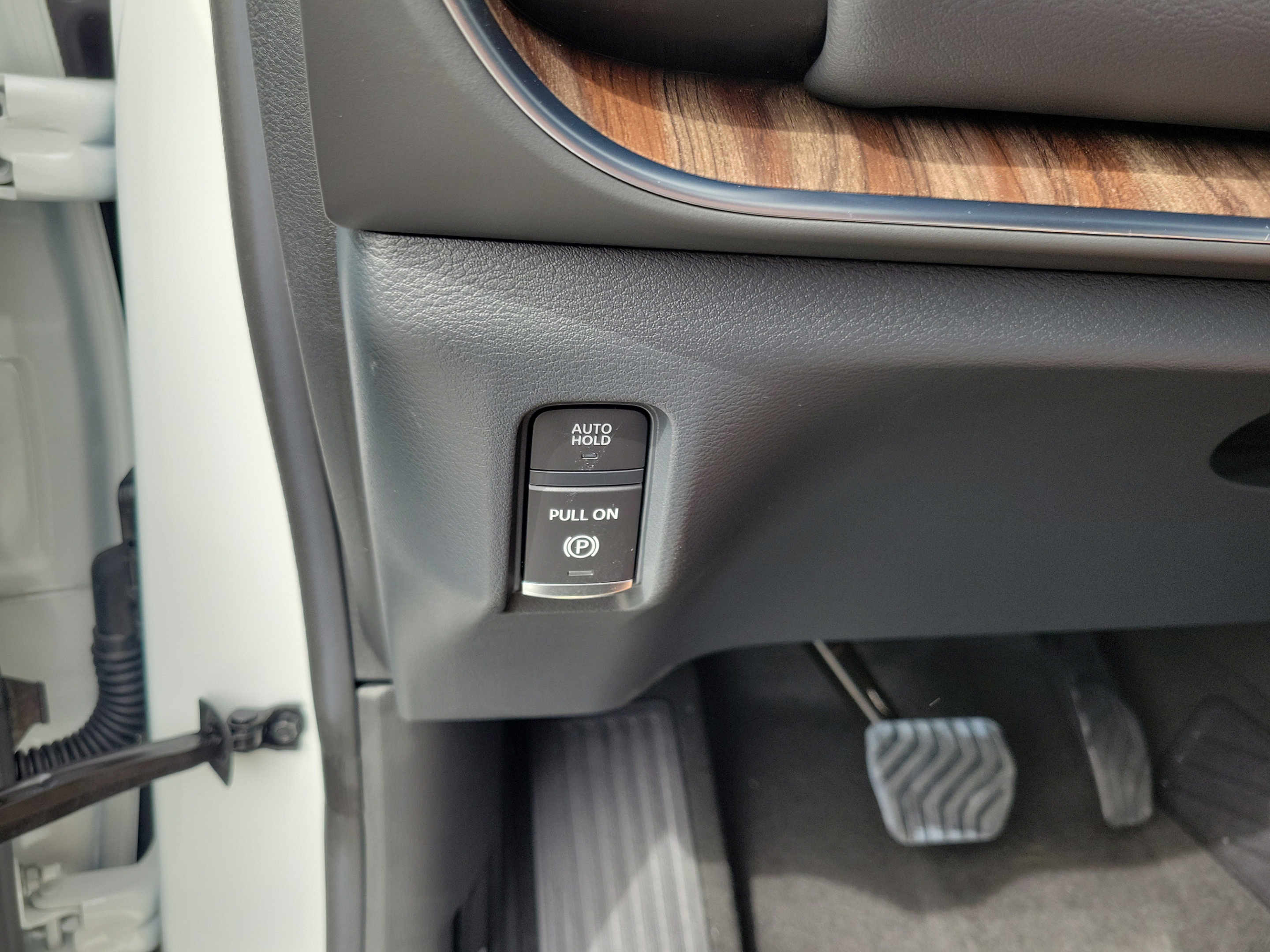 New 2026 Nissan Armada SL RWD image 19