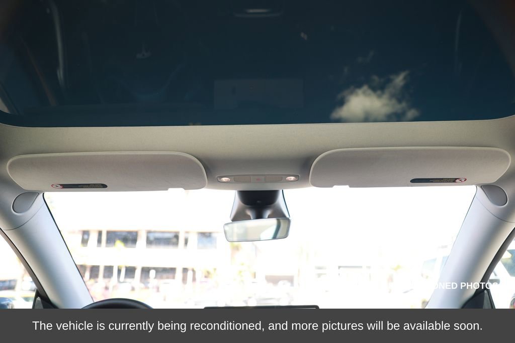 Used 2023 Tesla Model Y Long Range image 29
