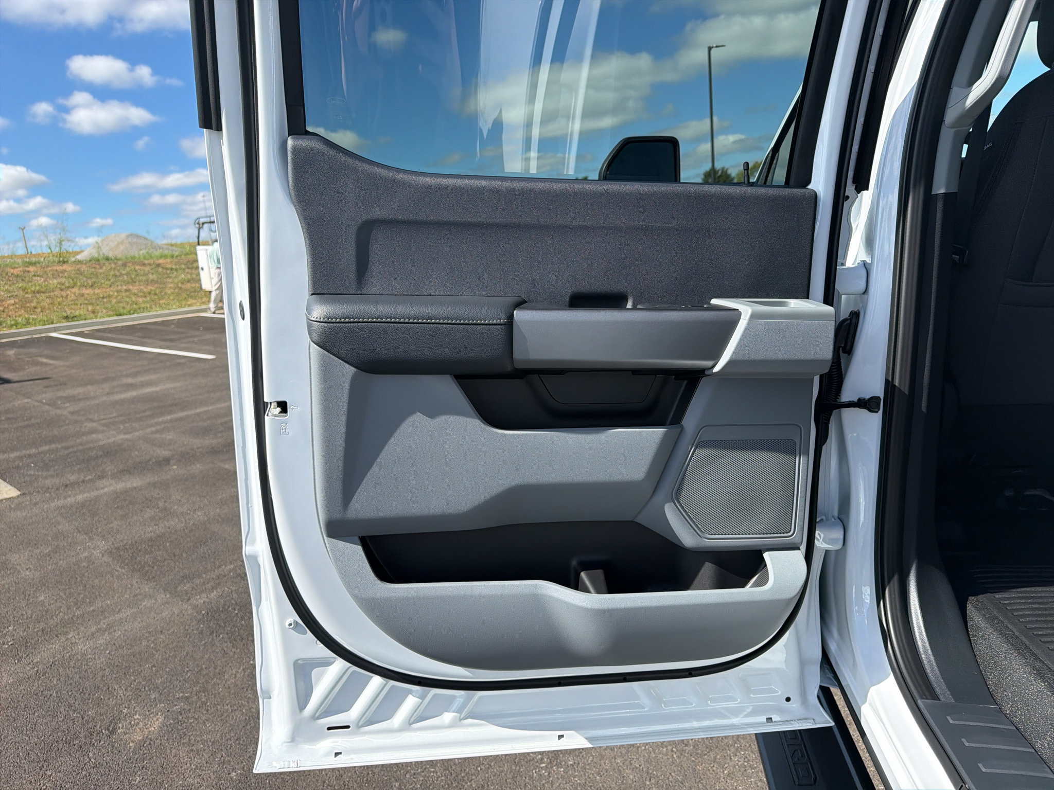 New 2027 Ford F250 XLT AWD/4WD image 26